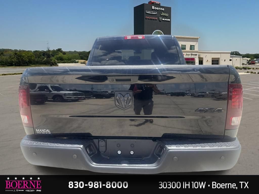 Used 2024 RAM 1500 Warlock AWD/4WD image 11