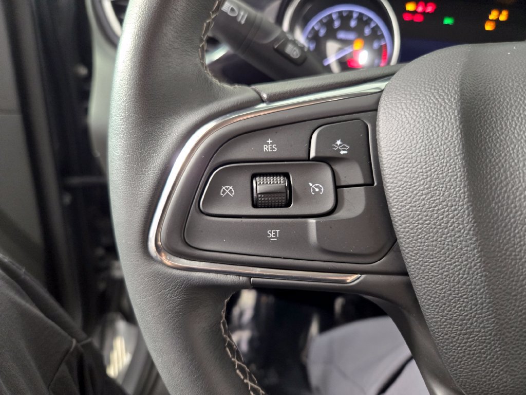 Certified 2023 Buick Encore GX Select w/ Sport Touring Package AWD/4WD image 22