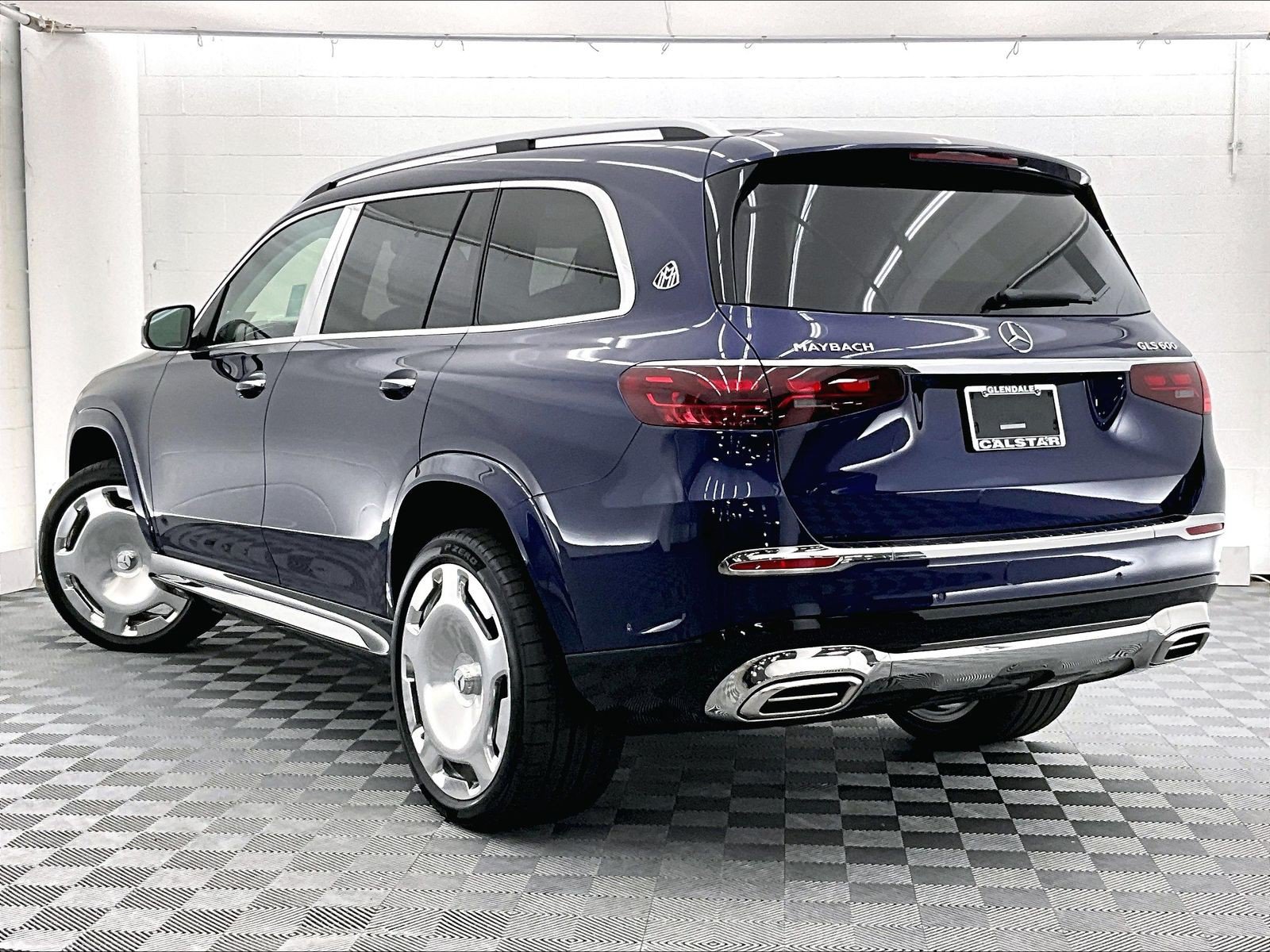 New 2026 Mercedes-Benz Maybach GLS 600 4MATIC image 2