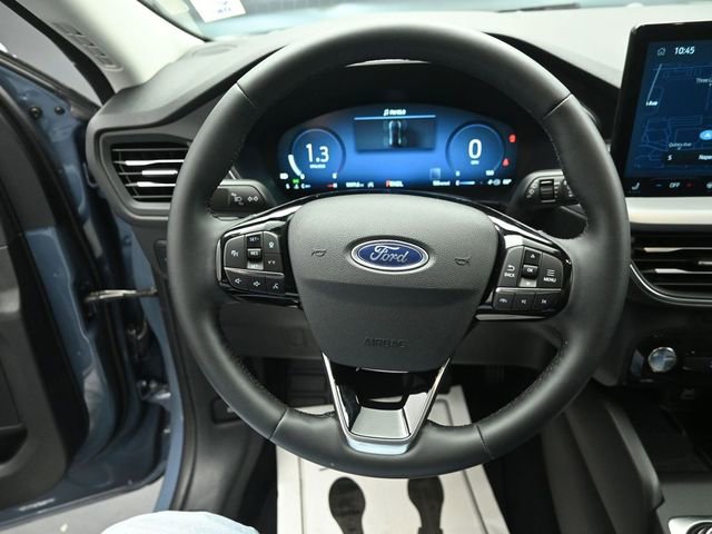 Certified 2025 Ford Escape Platinum AWD/4WD image 15