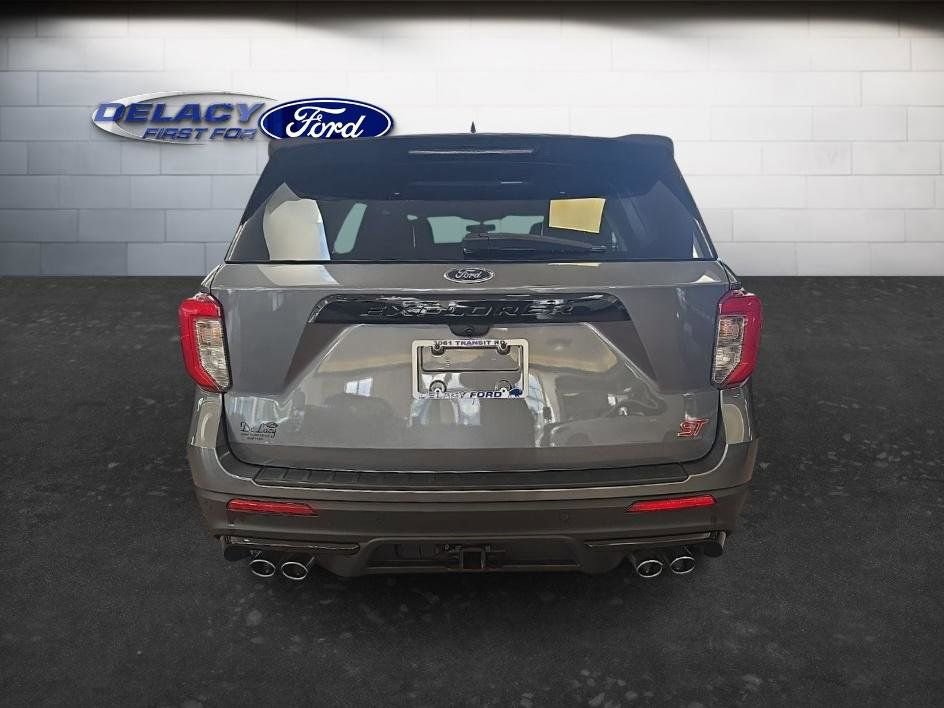 Used 2022 Ford Explorer ST w/ Equipment Group 401A image 5