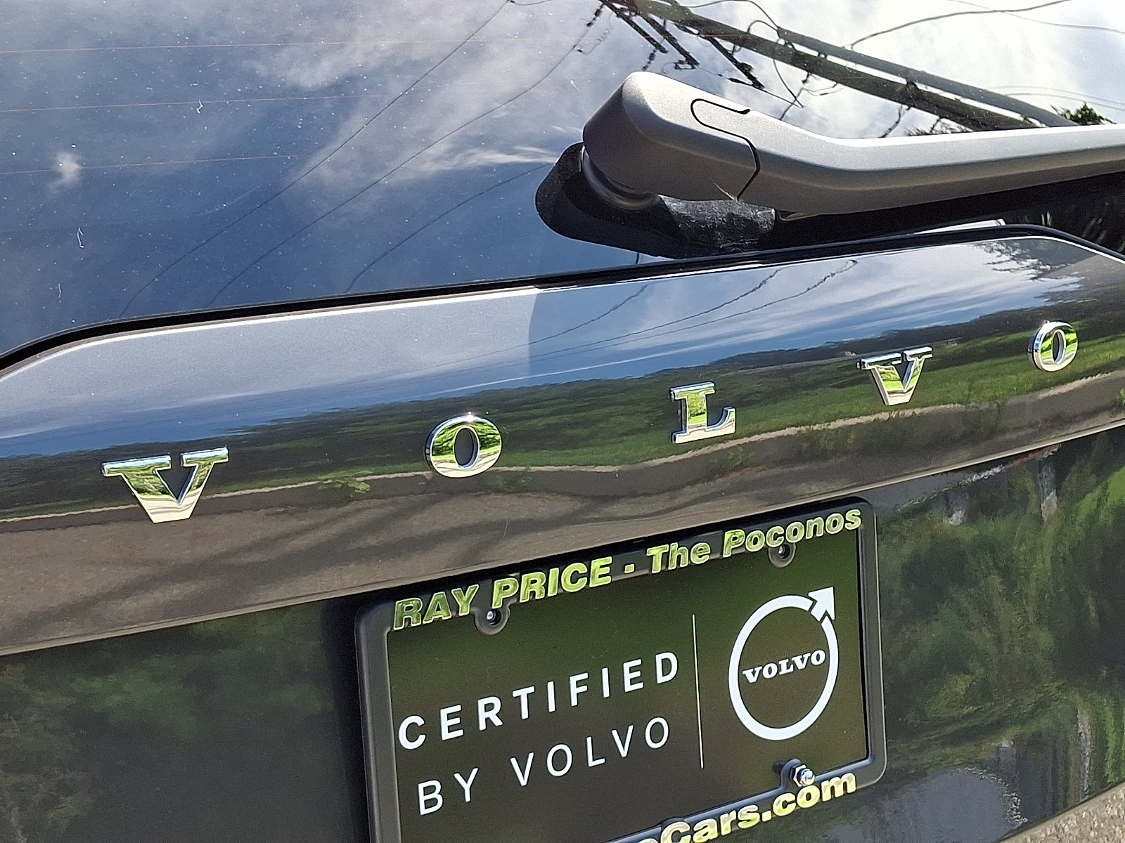 Certified 2024 Volvo XC90 B6 Plus AWD/4WD image 32