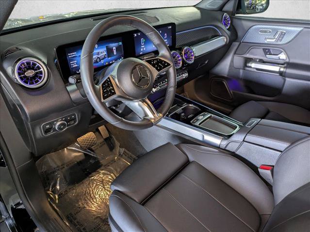 Used 2025 Mercedes-Benz GLB 250 image 13