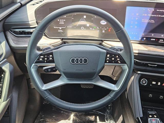 Certified 2025 Audi Q5 Premium AWD/4WD image 14