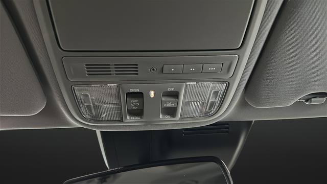 Used 2021 Honda CR-V Touring image 33
