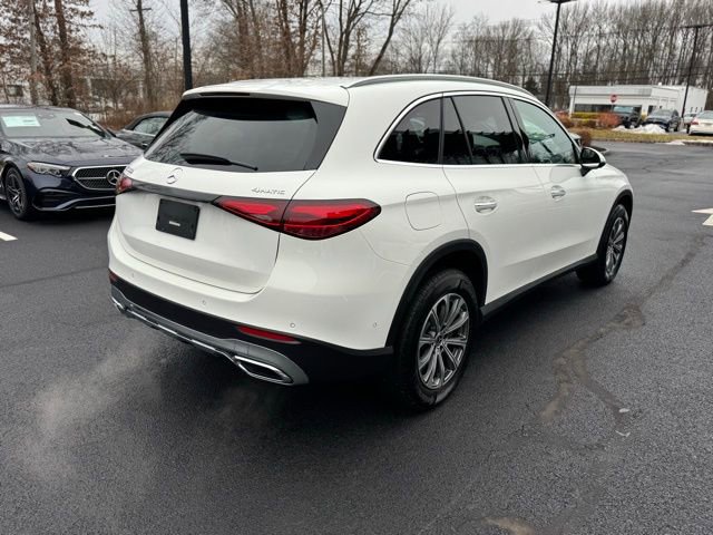 Used 2026 Mercedes-Benz GLC 300 4MATIC image 3