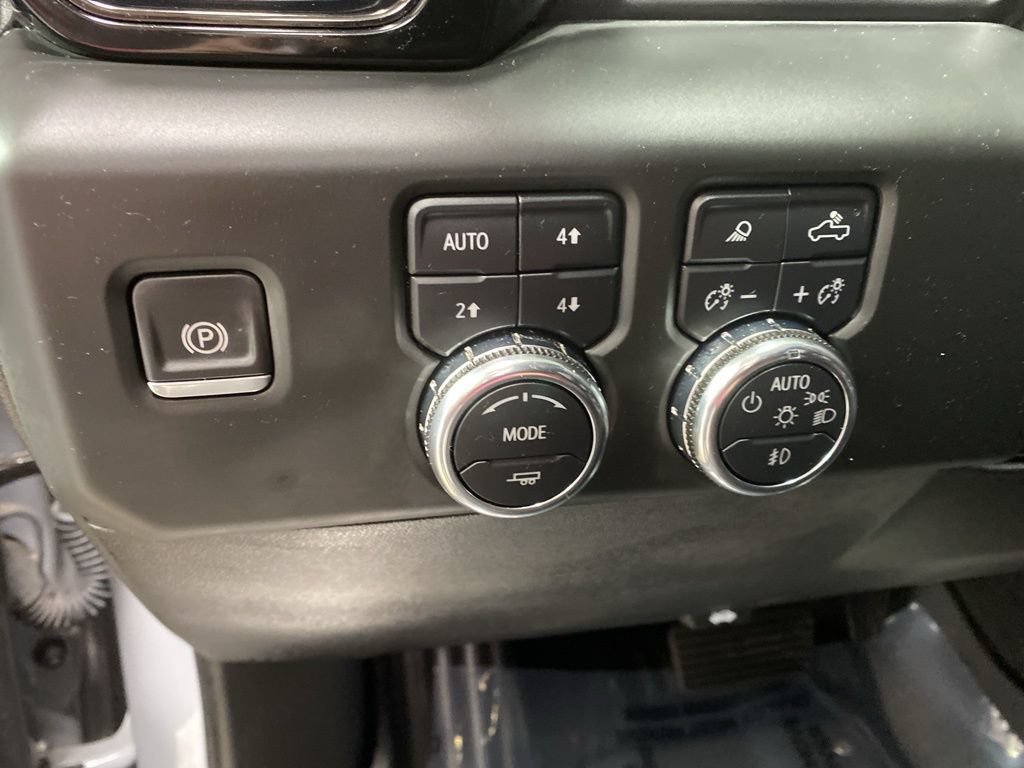 Certified 2024 GMC Sierra 1500 AT4 w/ AT4 Premium Package AWD/4WD image 42