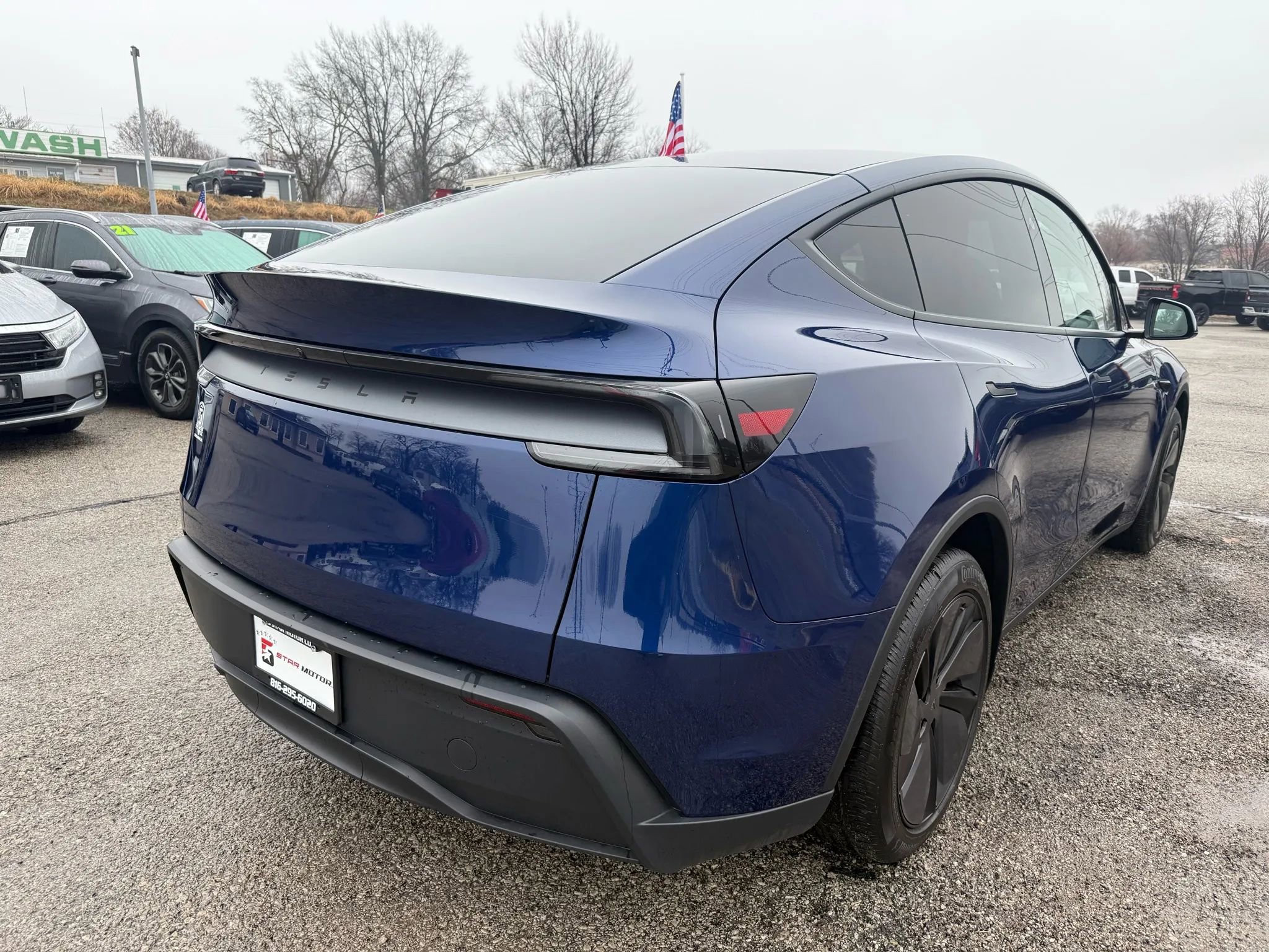 Used 2026 Tesla Model Y Long Range image 3