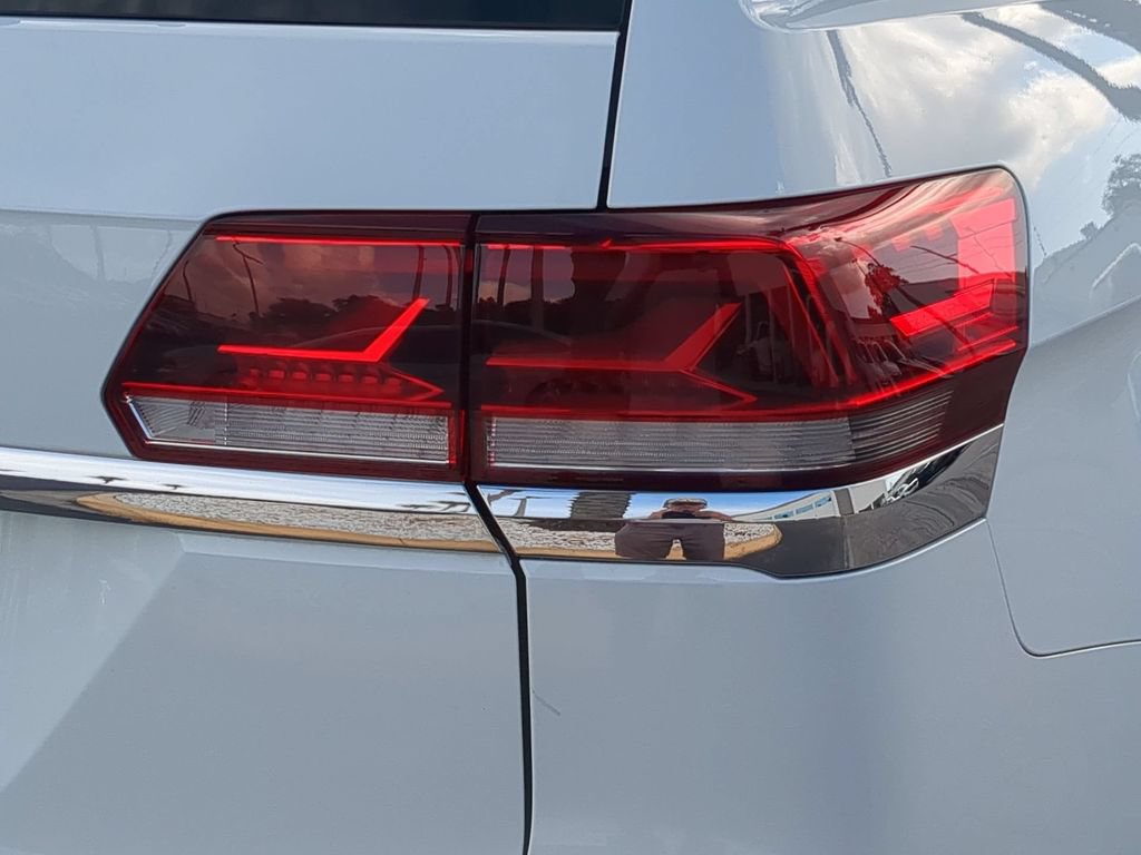 Certified 2023 Volkswagen Atlas SE FWD image 9