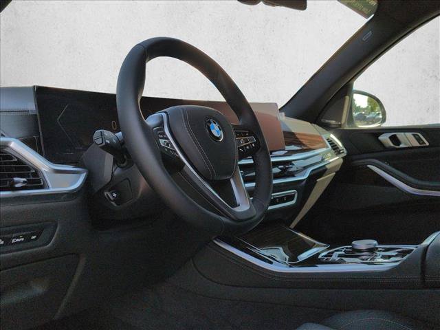 Used 2024 BMW X5 xDrive40i w/ Premium Package AWD/4WD image 10