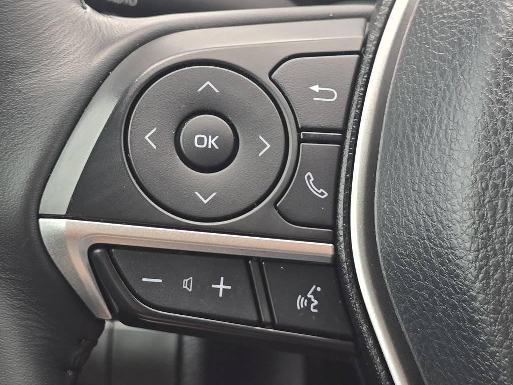 Certified 2023 Toyota Camry XLE FWD image 32