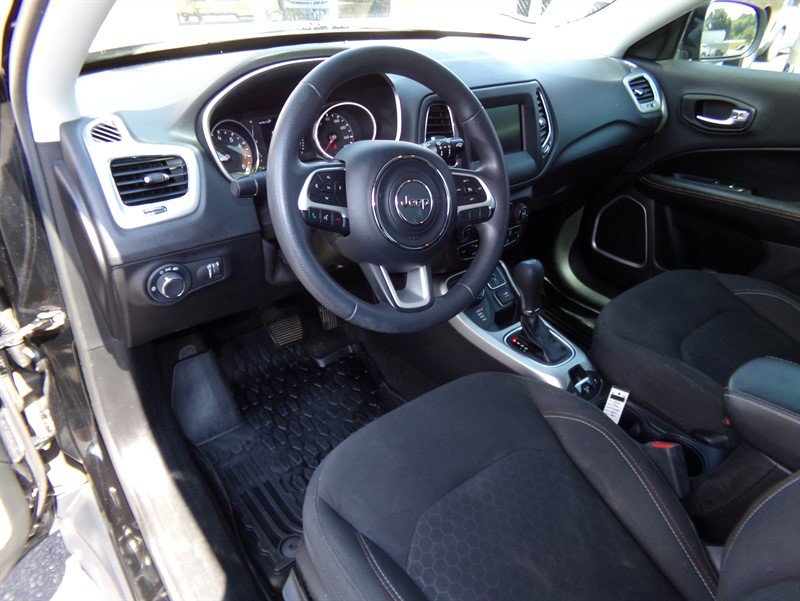Used 2020 Jeep Compass Sport AWD/4WD image 15