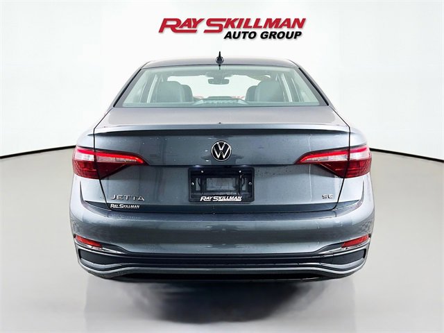 Used 2024 Volkswagen Jetta SE image 6