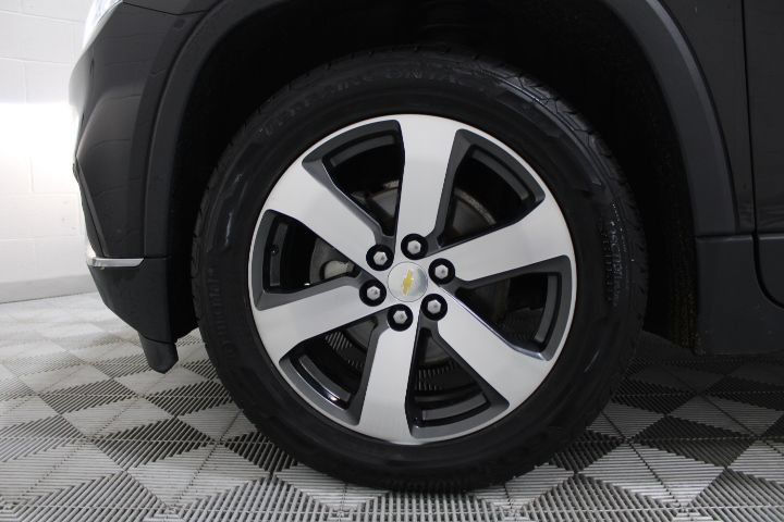 Used 2020 Chevrolet Traverse LT w/ LT Premium Package AWD/4WD image 50