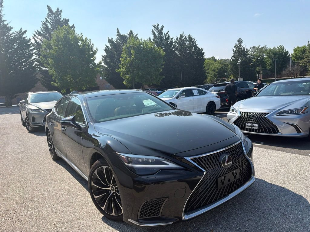 Used 2023 Lexus LS 500 AWD w/ Luxury Package image 7