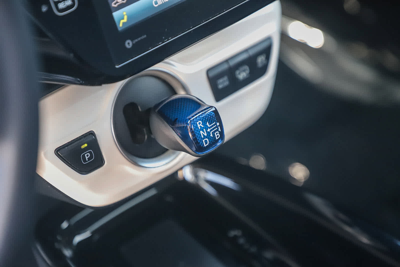 Used 2018 Toyota Prius Prime Premium image 20