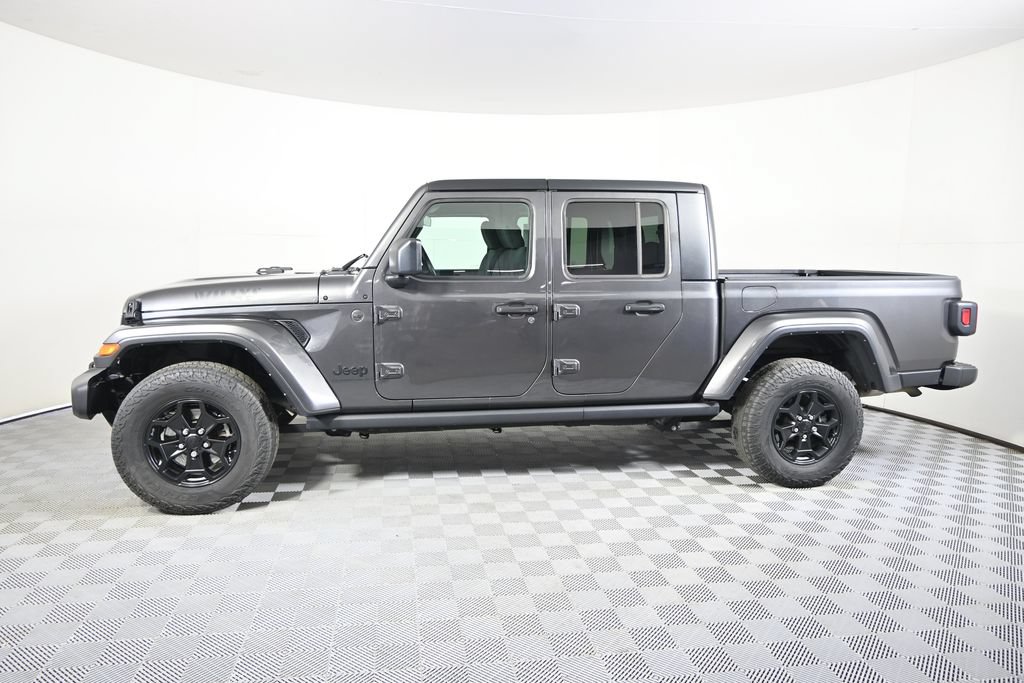 Used 2023 Jeep Gladiator Sport AWD/4WD image 2