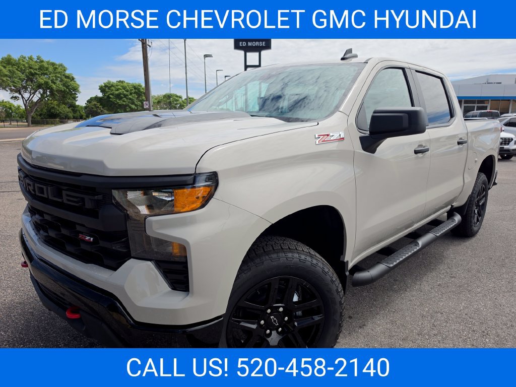 New 2026 Chevrolet Silverado 1500 Custom Trail Boss AWD/4WD image 1