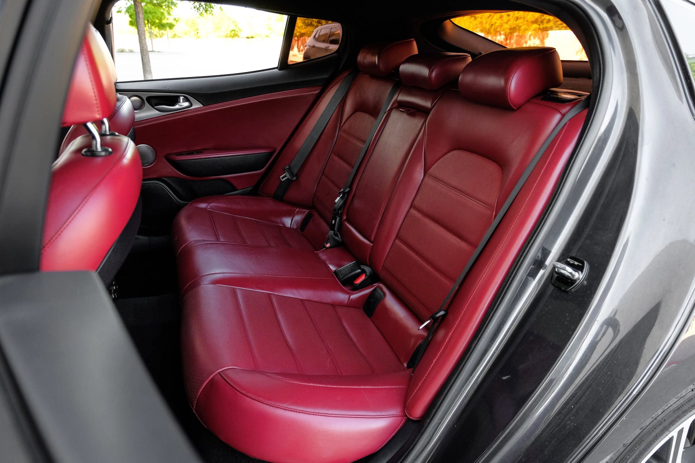 Used 2020 Kia Stinger GT2 image 29