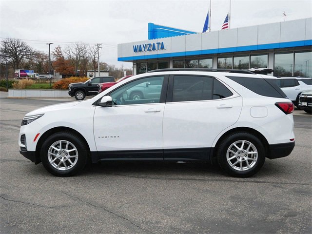 Used 2022 Chevrolet Equinox LT image 3