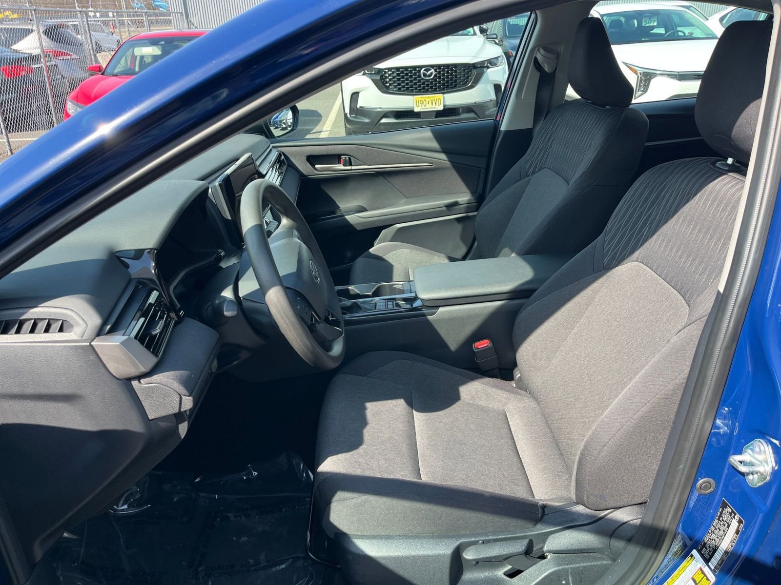 Used 2025 Toyota Camry LE image 35