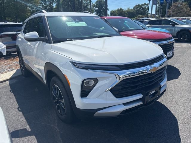 New 2026 Chevrolet TrailBlazer LT AWD/4WD image 3