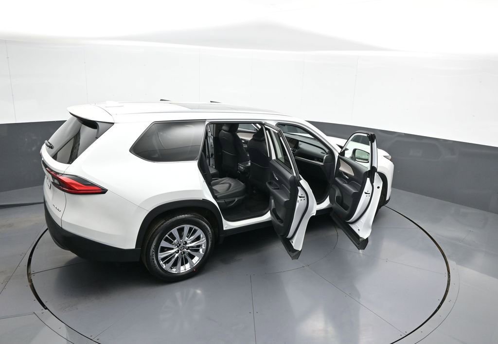 Certified 2024 Toyota Grand Highlander Platinum image 47