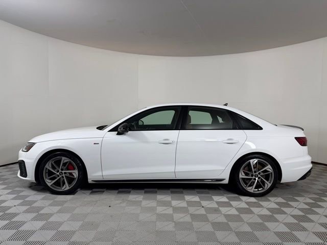 Used 2023 Audi A4 2.0T Premium Plus w/ Premium Plus Package image 4