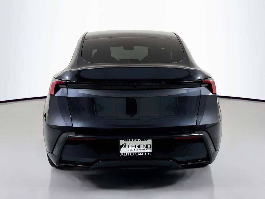 Used 2026 Tesla Model Y 2WD image 6
