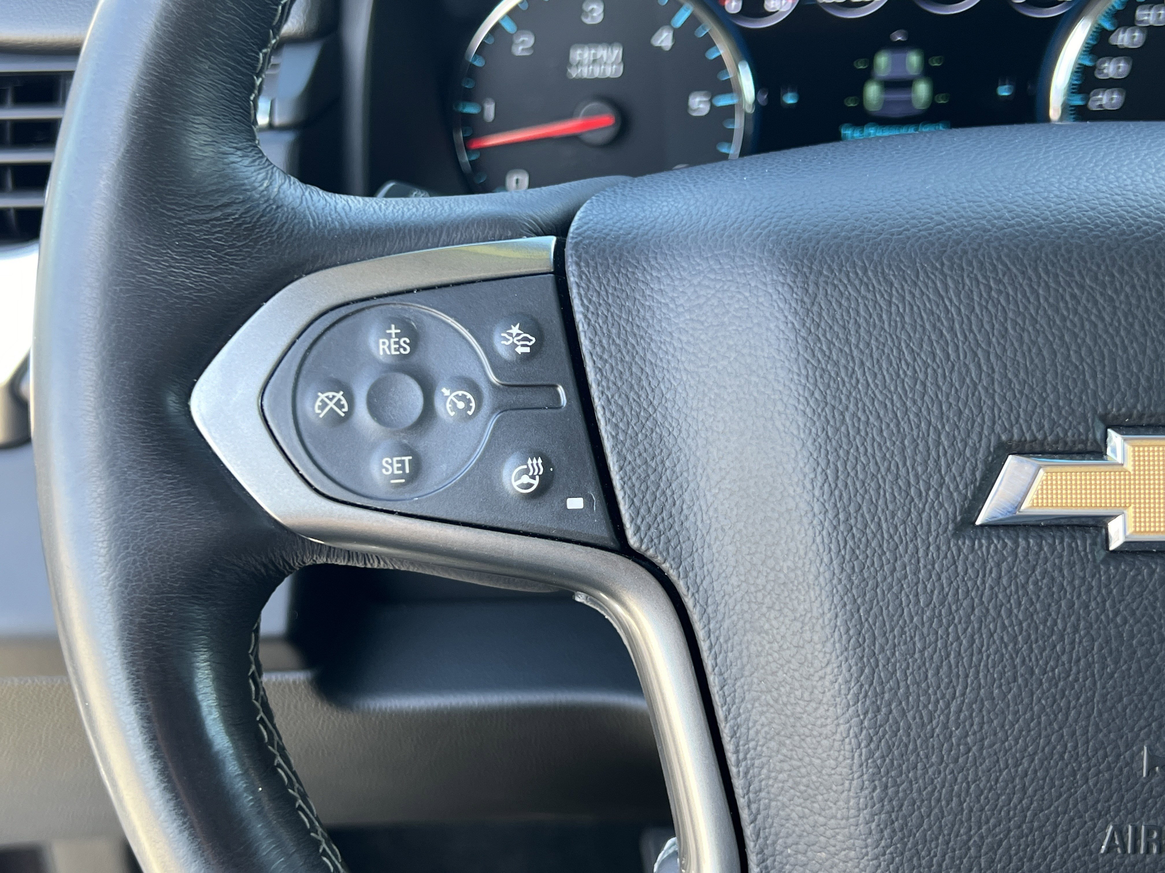 Used 2017 Chevrolet Tahoe LT w/ LT Signature Package image 17