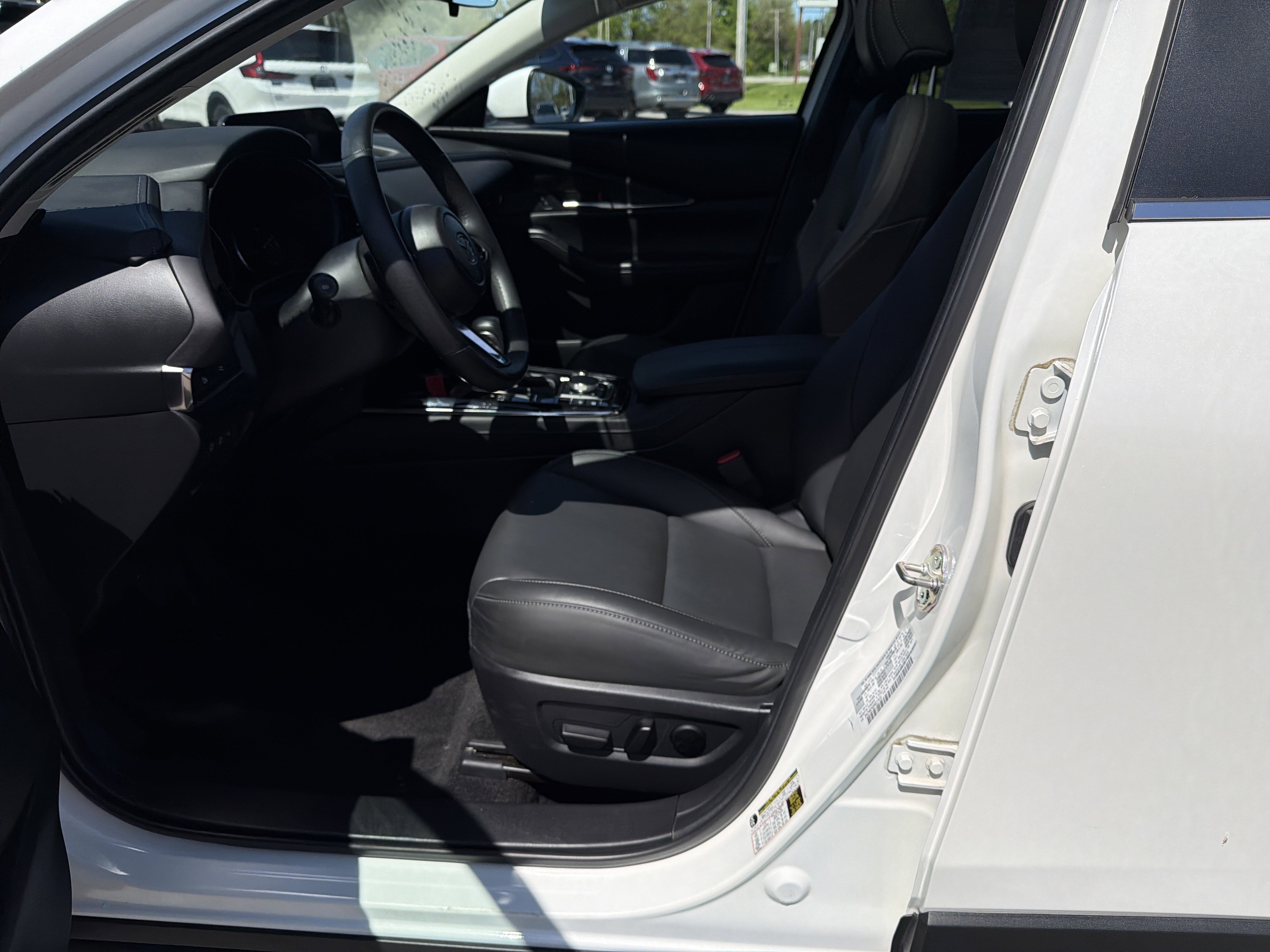 Certified 2024 MAZDA CX-30 AWD 2.5 S w/ Preferred Package image 12