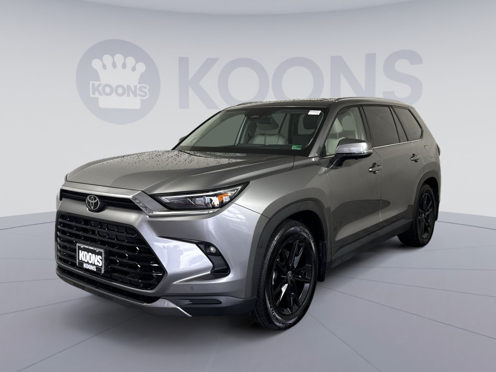 Used 2025 Toyota Grand Highlander AWD image 1