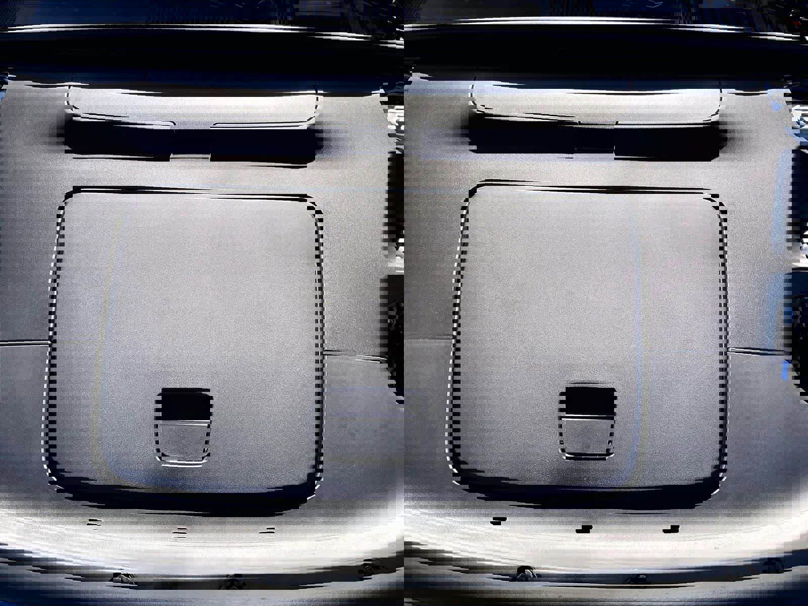 New 2026 Volvo EX30 Ultra w/ Protection Package Premier image 13