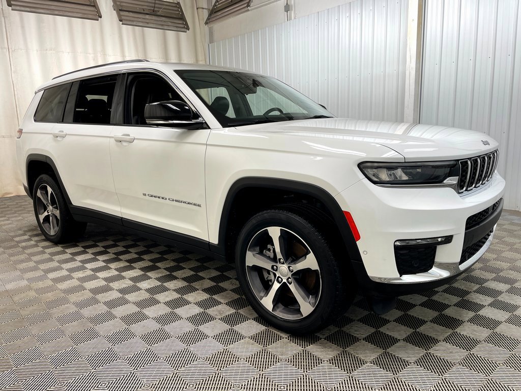 Used 2023 Jeep Grand Cherokee L Limited w/ Luxury Tech Group II image 53