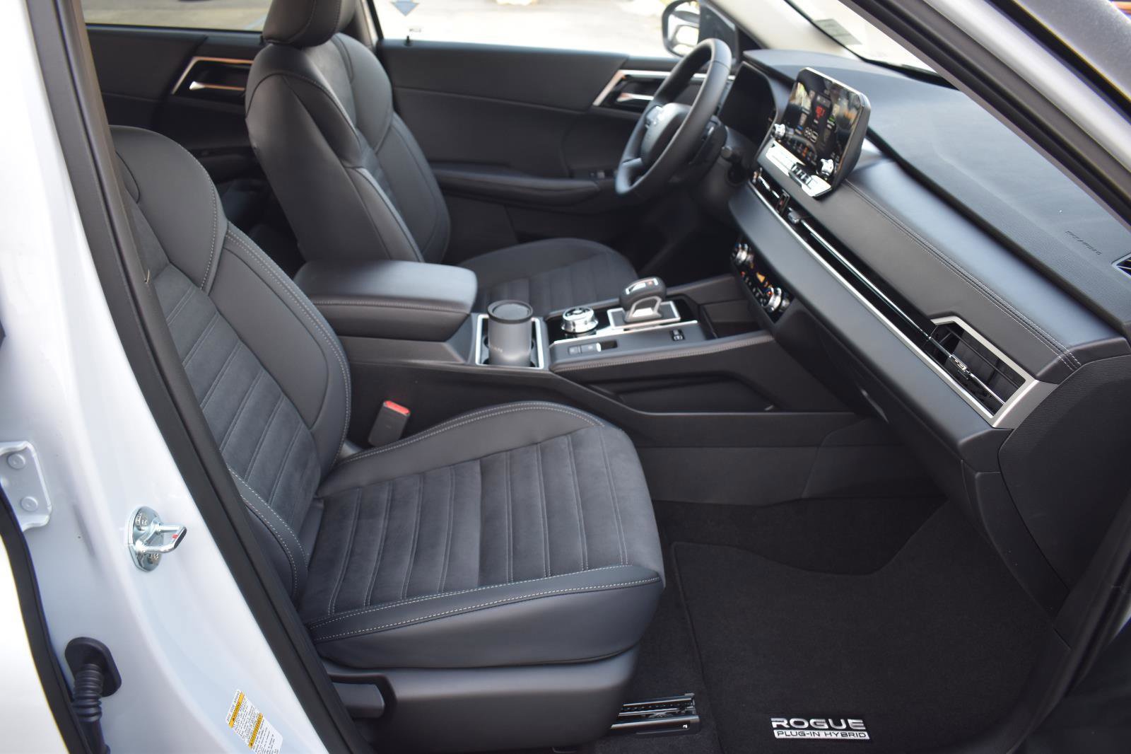 New 2026 Nissan Rogue SL image 63