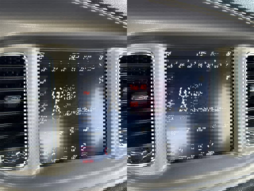 Used 2023 Dodge Charger GT image 19