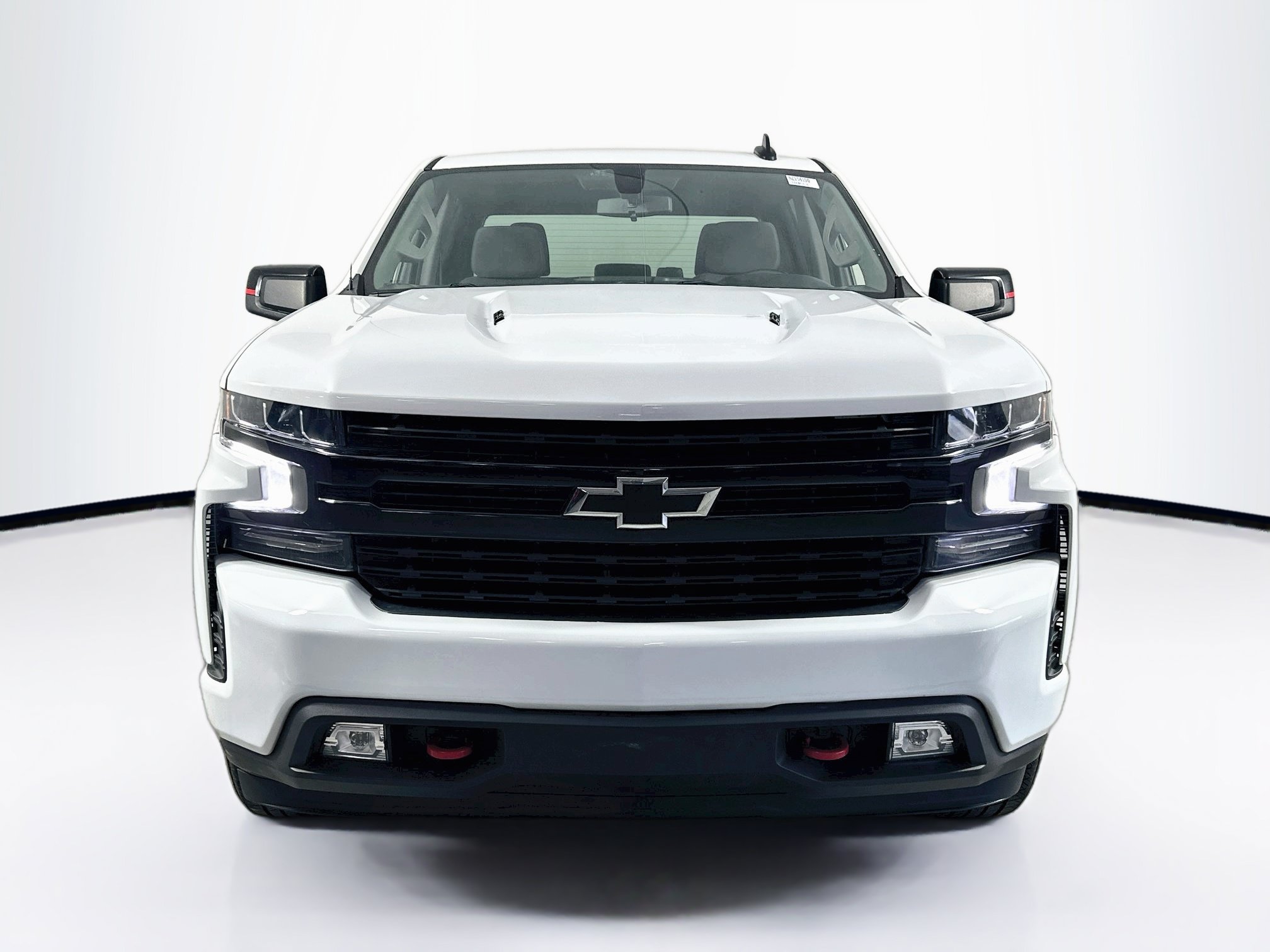 Used 2022 Chevrolet Silverado 1500 RST w/ Redline Edition AWD/4WD image 2