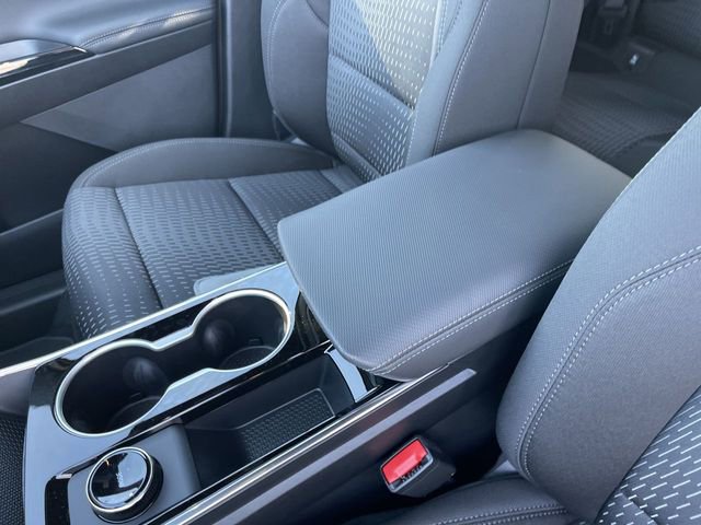 New 2026 Chevrolet Equinox LT w/ LPO, Floor Liner Package image 21