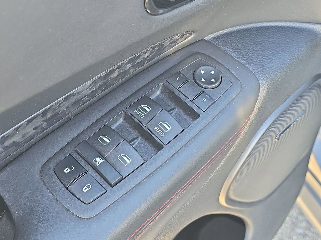 Used 2023 Dodge Durango R/T image 31