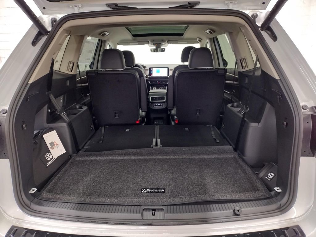 New 2026 Volkswagen Atlas SEL Premium R-Line image 20