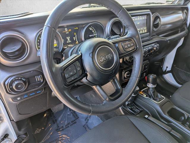 Used 2023 Jeep Wrangler Unlimited AWD/4WD image 11