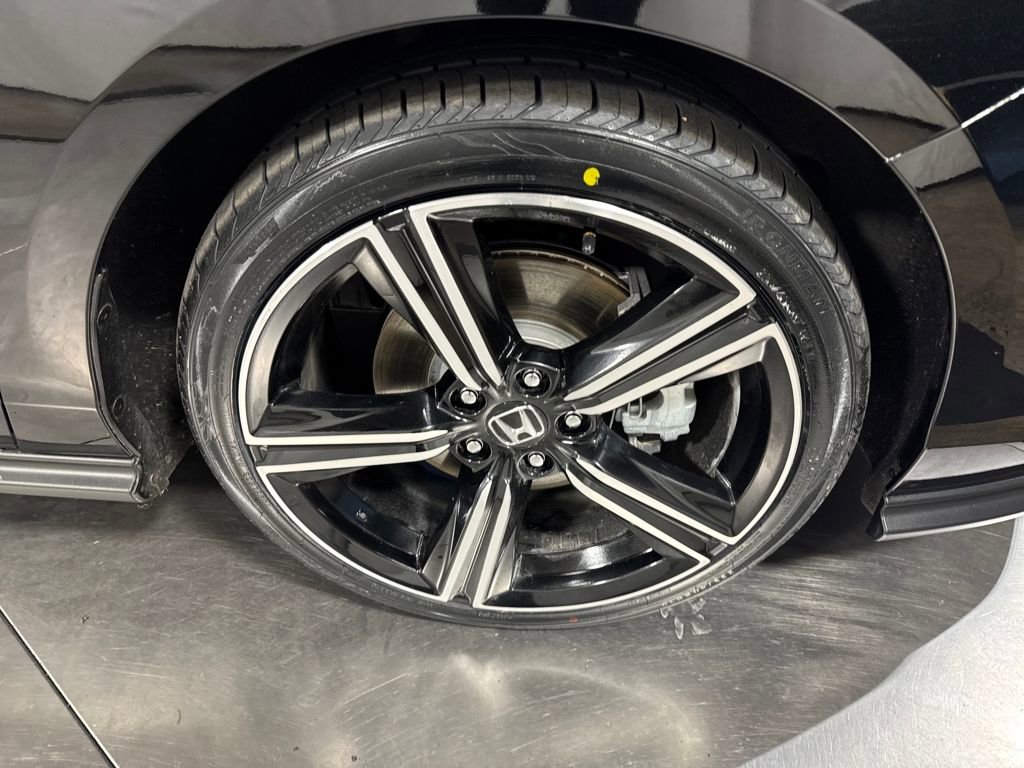 Used 2024 Honda Accord Sport image 14