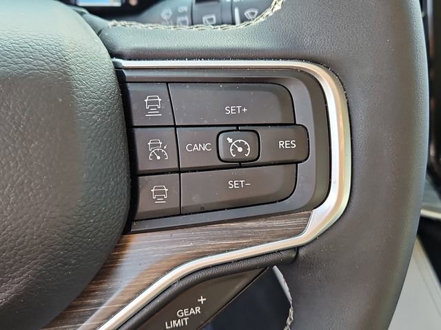 Used 2023 Jeep Wagoneer Series III w/ Convenience Group I image 22