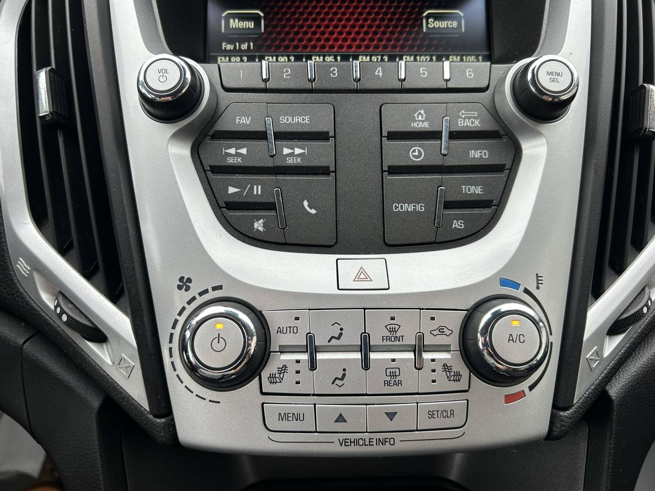 Used 2017 GMC Terrain SLE FWD image 24