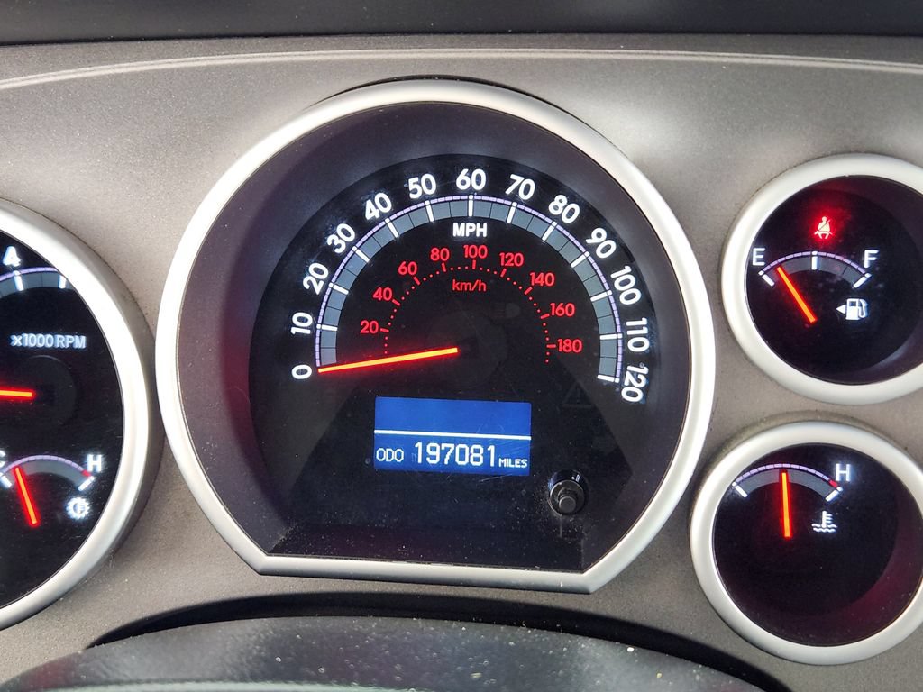 Used 2011 Toyota Sequoia Platinum AWD/4WD image 20