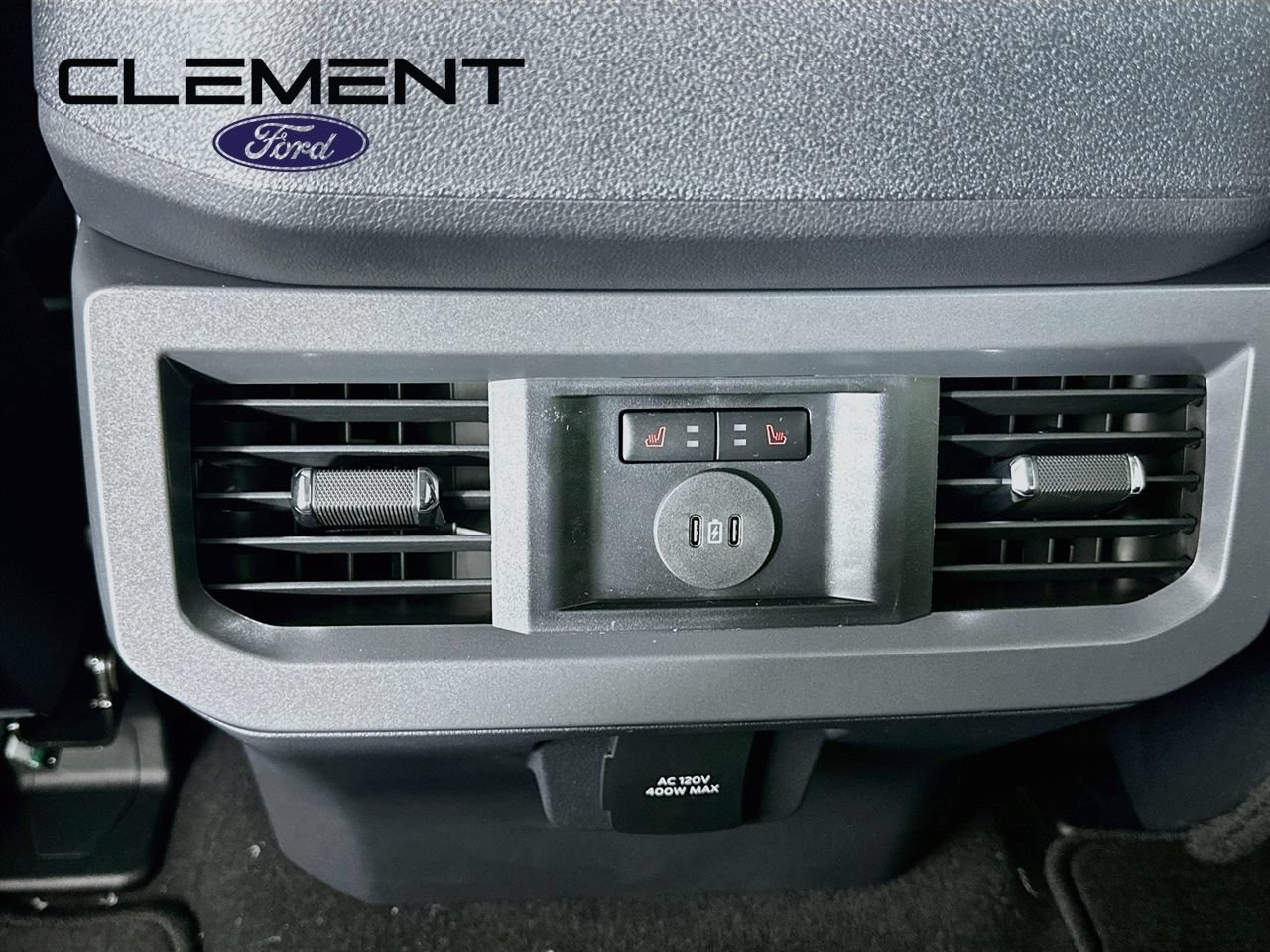 New 2026 Ford F250 Lariat w/ Black Appearance Package AWD/4WD image 31