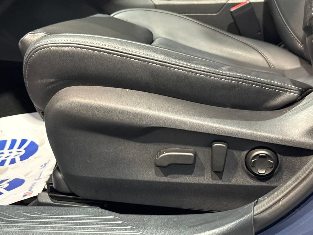 Used 2024 Subaru Legacy Limited AWD/4WD image 15