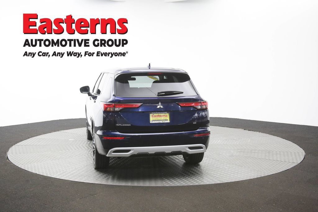 Used 2024 Mitsubishi Outlander SE FWD image 35