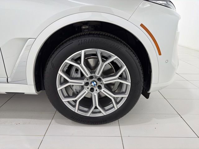Used 2026 BMW X7 xDrive40i image 49