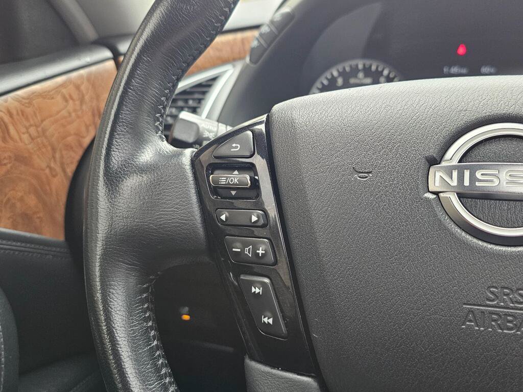 Used 2022 Nissan Armada SL w/ Captain's Chairs Package AWD/4WD image 32